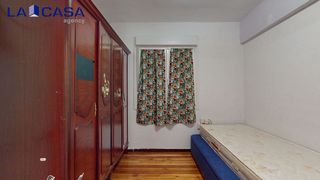 Piso en venta en San Pedro de Deusto-La Ribera en Bilbao