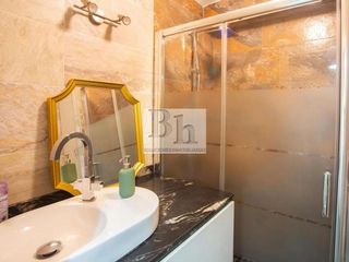 Piso en venta en La Goleta - San Felipe Neri en Málaga