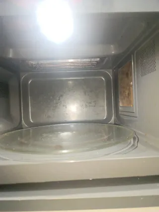 Microondas LG Negro para reparar