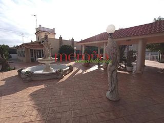 Chalet en alquiler en Crevillent