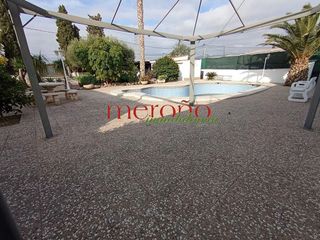 Chalet en alquiler en Crevillent