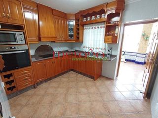 Chalet en alquiler en Crevillent