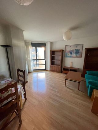 Piso en alquiler en Villaquilambre