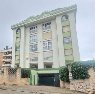 Piso en venta en Valdenoja - La Pereda en Santander