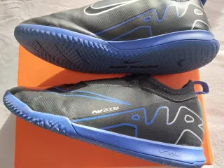 Botas Nike Jr Zoom Vapor 15 Academy IC 37.5