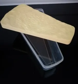 Formaggiera in plastica
