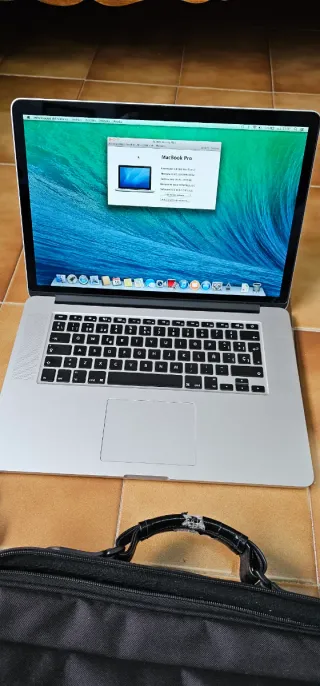 MacBook Pro Argento