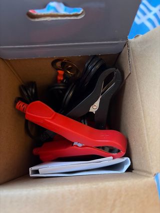 Cargador Batería Coche y moto 12V 1.5A Auchan