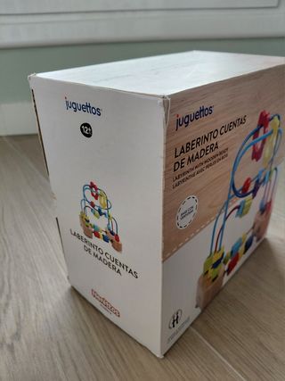 Laberinto de Cuentas de Madera