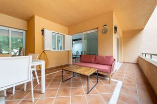 Piso en alquiler en Elviria en Marbella