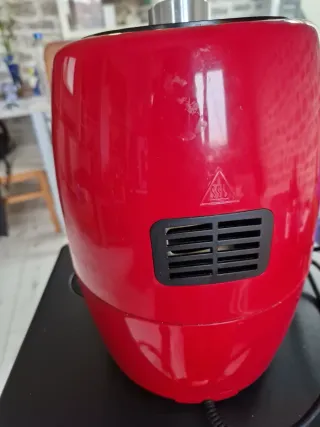 Freidora de aire Jata roja