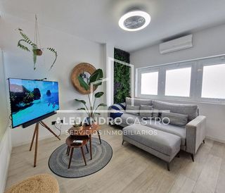 Piso en alquiler en Santa Catalina - Canteras en Palmas de Gran Canaria(Las)