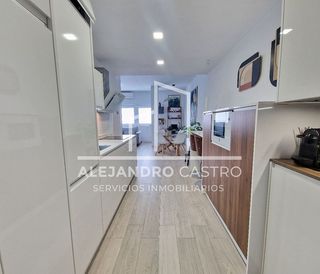 Piso en alquiler en Santa Catalina - Canteras en Palmas de Gran Canaria(Las)