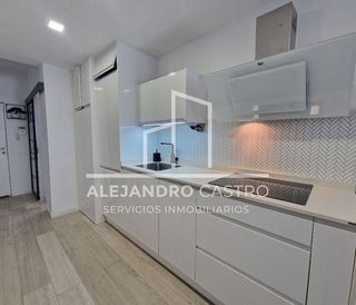 Piso en alquiler en Santa Catalina - Canteras en Palmas de Gran Canaria(Las)