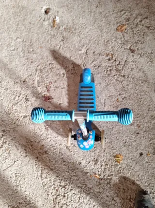 Patinete 3 ruedas azul