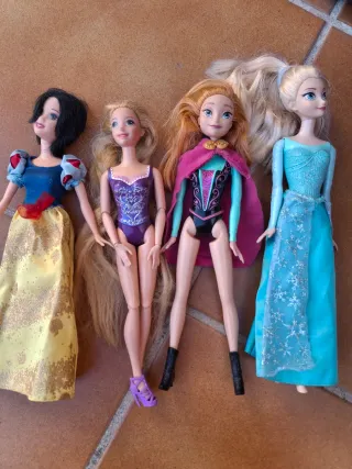 Muñecas Disney Princesas y Frozen