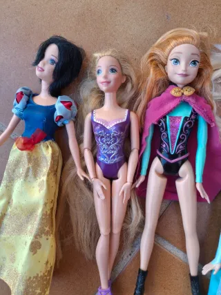 Muñecas Disney Princesas y Frozen