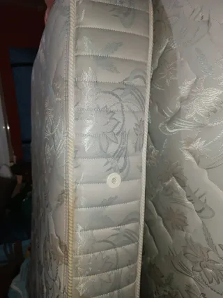 Colchón Simmons 1.80