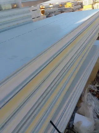 Paneles sándwich para almacén