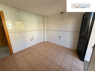 Casa adosada en venta en Residencial Triana - Barrio Alto en Gabias (Las)