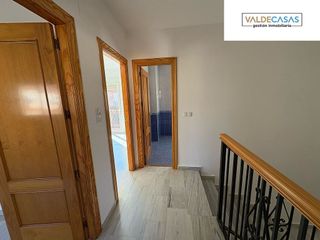 Casa adosada en venta en Residencial Triana - Barrio Alto en Gabias (Las)