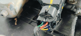 ELEVALUNAS DELANTERO IZQUIERDO KIA CARENS ( ) 1.7