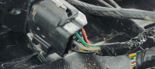 ELEVALUNAS DELANTERO IZQUIERDO KIA CARENS ( ) 1.7