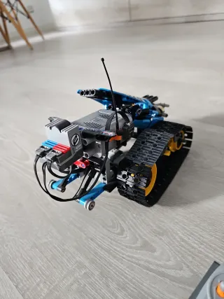 LEGO Technic 42095 Veicolo Telecomandato