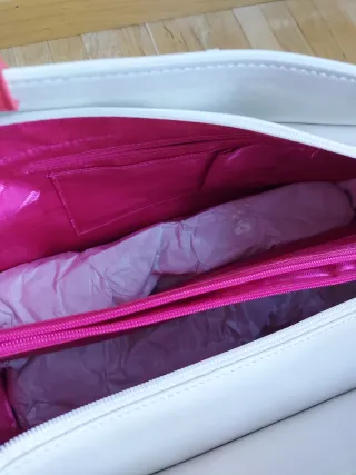 Borsa Secret Pon Pon bianca con tracolla