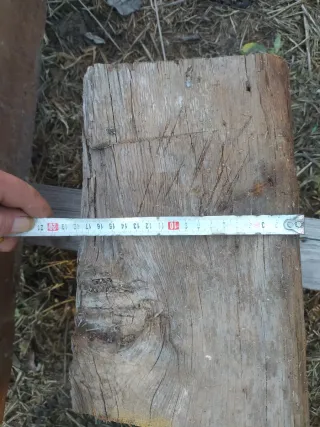 Vigas de madera antiguas de Pino Rodeno.