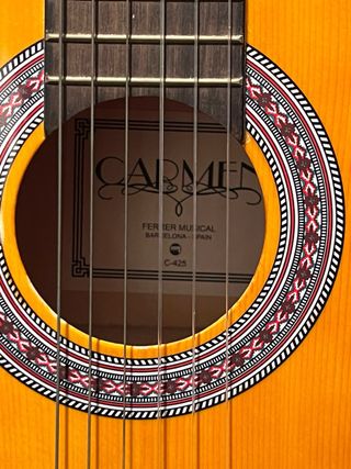 Guitarra Clásica con Funda