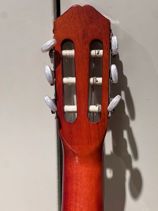 Guitarra Clásica con Funda