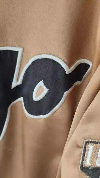 Chaqueta Bomber Chicago Dorada Foot Locker