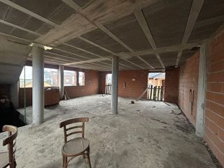 Chalet en venta en Cacabelos