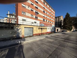 Local comercial en venta en Huca - Prados en Oviedo