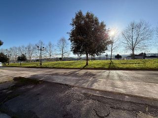 Local comercial en venta en Huca - Prados en Oviedo