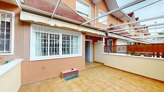 Casa adosada en venta en Ciutat Universitària en Elche