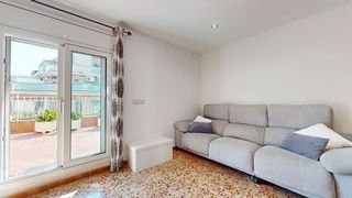 Piso en venta en Les Planes en Hospitalet de Llobregat, L´