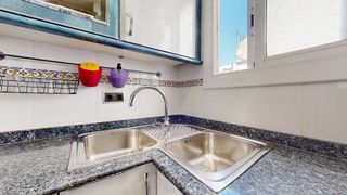 Piso en venta en Les Planes en Hospitalet de Llobregat, L´