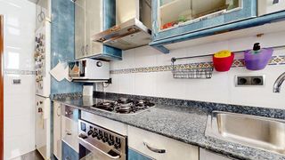 Piso en venta en Les Planes en Hospitalet de Llobregat, L´