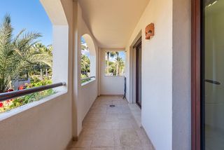 Piso en venta en Nueva Andalucía centro en Marbella