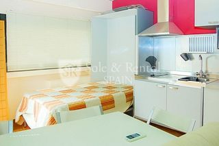 Piso en venta en L'Eixample en Sant Feliu de Guíxols