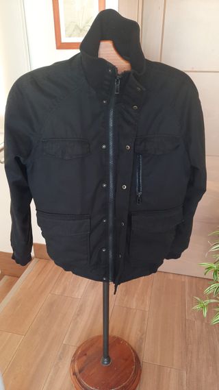 Cazadora H&M Negra Talla 40