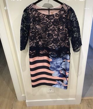 Vestido fiesta encaje y rayas