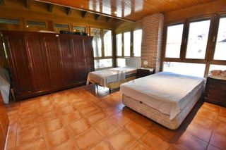 Chalet en venta en Íscar