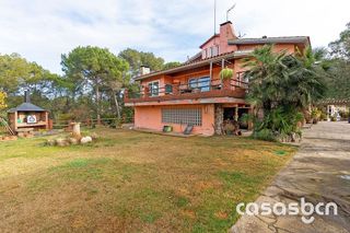 Chalet en venta en Begues