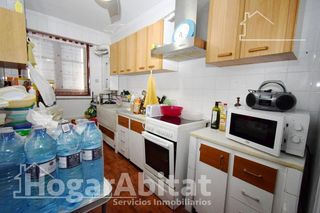 Piso en venta en Zona Avenida al Vedat en Torrent