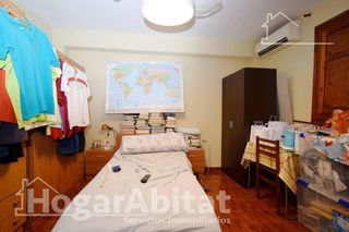 Piso en venta en Zona Avenida al Vedat en Torrent