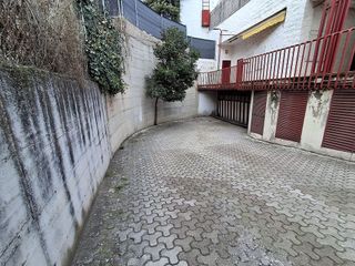 Garaje en venta en Lucero en Madrid