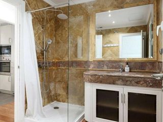 Ático en alquiler en Puerto Banús en Marbella